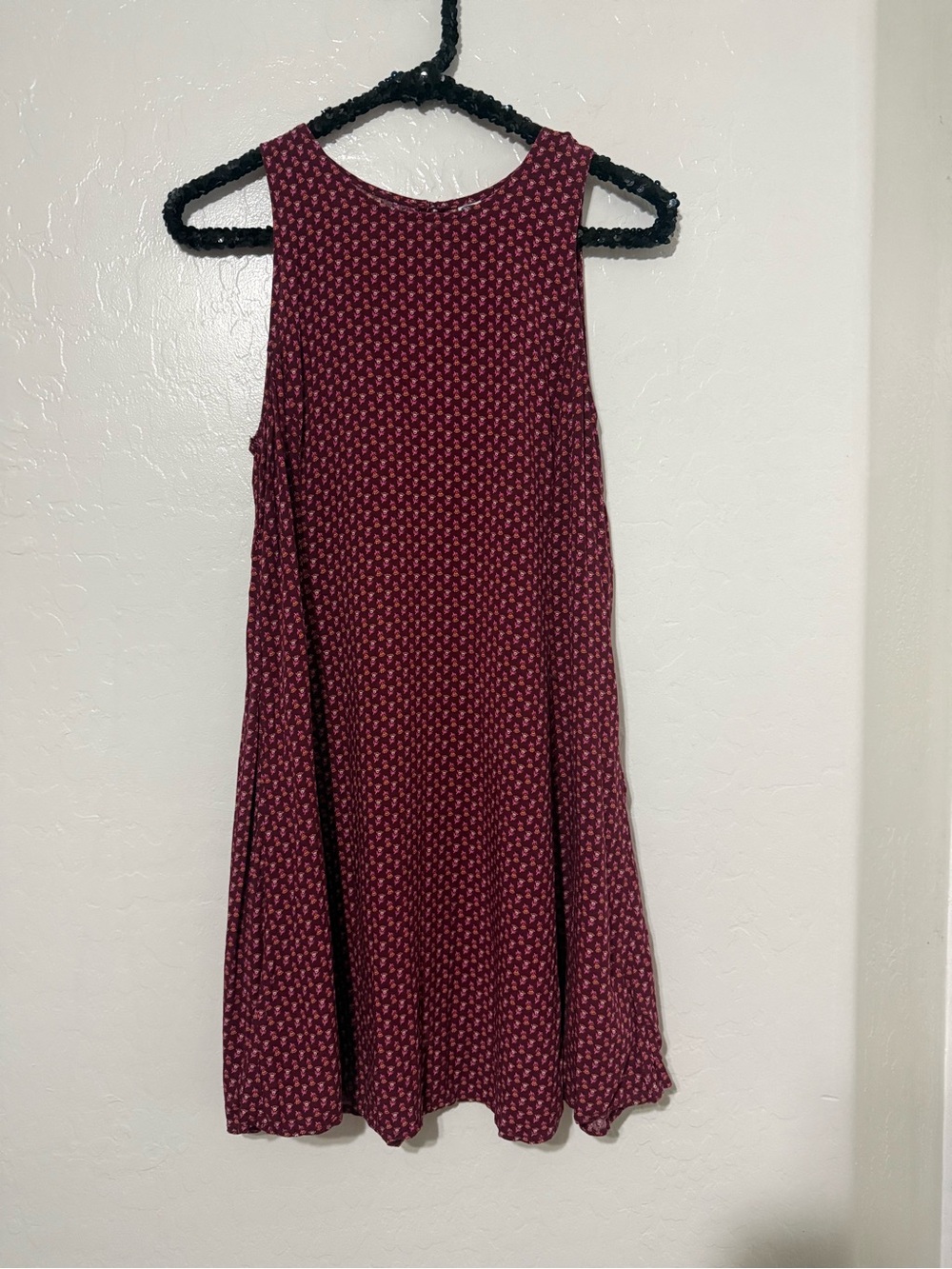 Old Navy Sleeveless Burgundy Floral Swing Dress